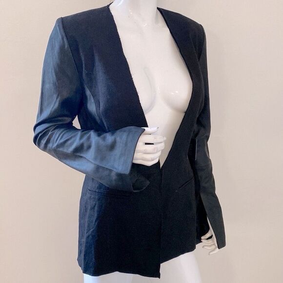 Veda Black Linen Blazer w Contrasting Black Leather Sleeves - Picture 3 of 9